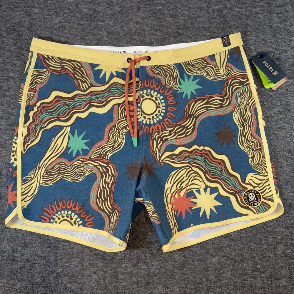 Roark Mens Chiller 17" Scallop Board Short Grotta Magica Costa Sz 40 NEW